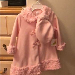 Starting out hat and coat. Never worn!